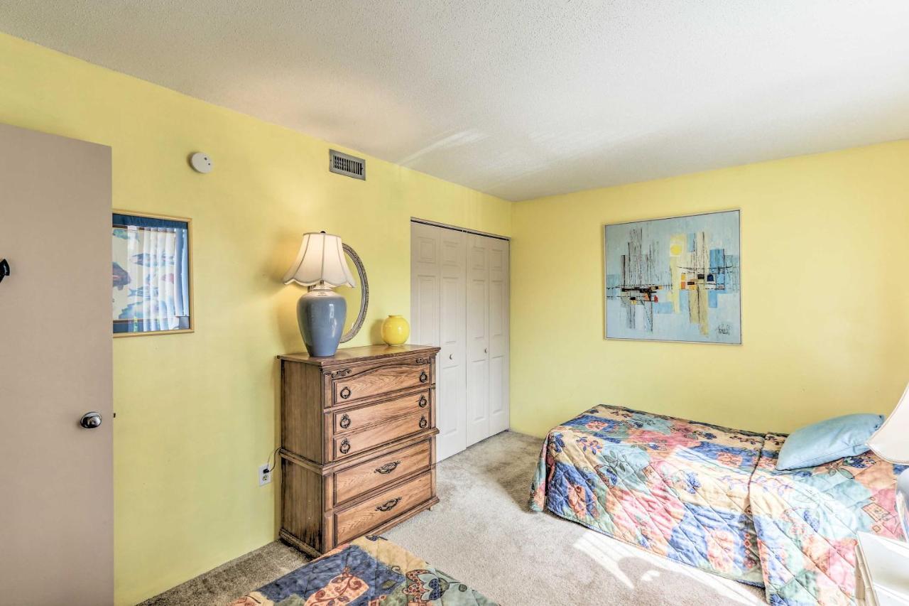 Hilton Head Island Townhome Patio, Walk To Beach Exteriör bild